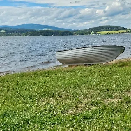 Jestrabi Lipno Apartment